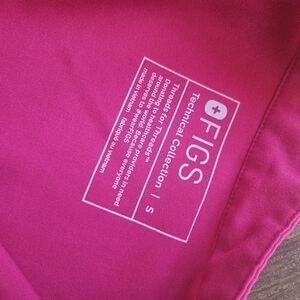 Figs Rafaela scrub top